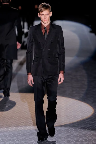 Look 41